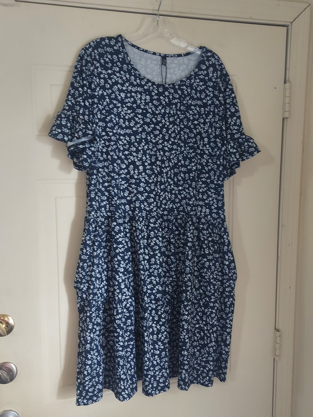 Navy Floral Ruffle Sleeve Tierd Women's Dress